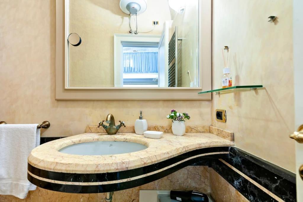 Casa Vacanze De Mari Lecce Exteriér fotografie